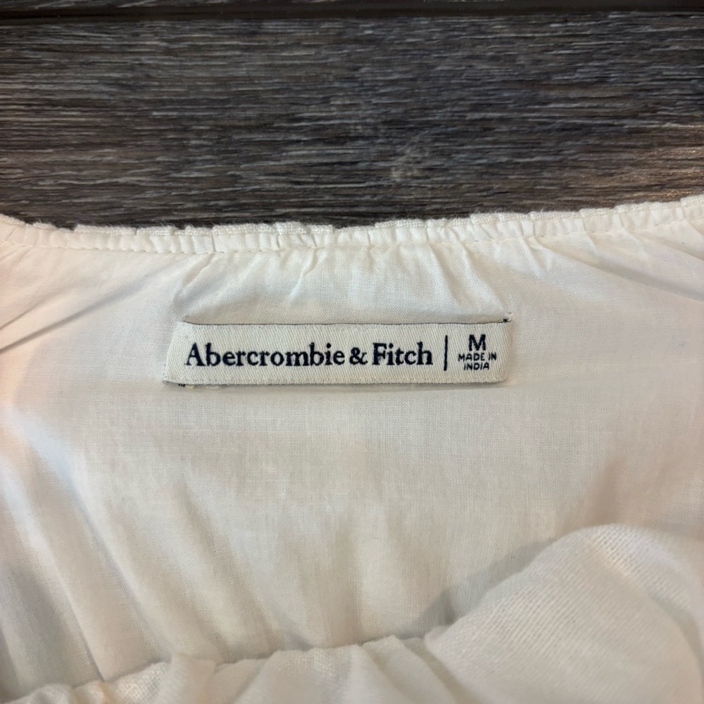 Abercrombie Ruffle Top - Picture 3 of 3